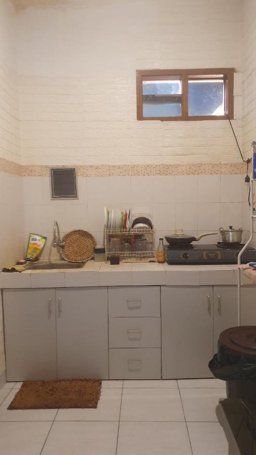 Willa House In Bekasi Timur Zewnętrze zdjęcie